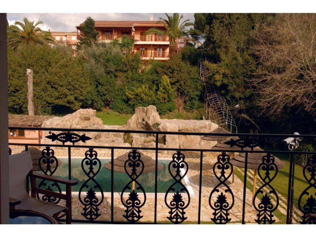 Corfu Club Standard Apartment 3 Danilia Екстер'єр фото