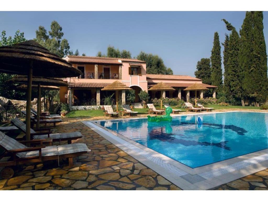 Corfu Club Standard Apartment 3 Danilia Екстер'єр фото